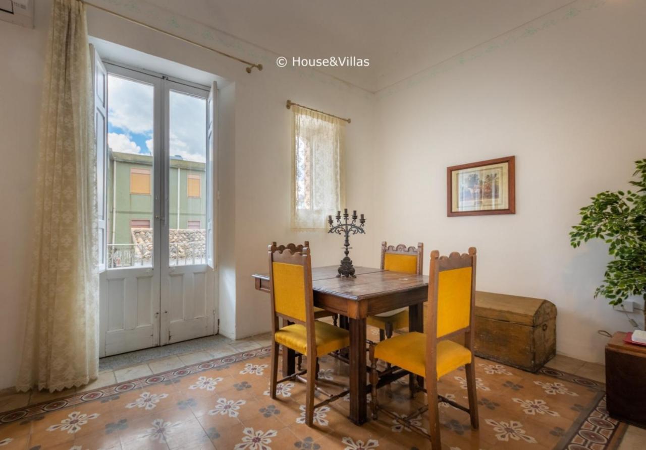 Appartamento Curry Noto Luaran gambar